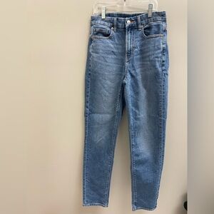 American Eagle Curvy Mom Jeans